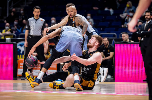 与此同时 与此同时